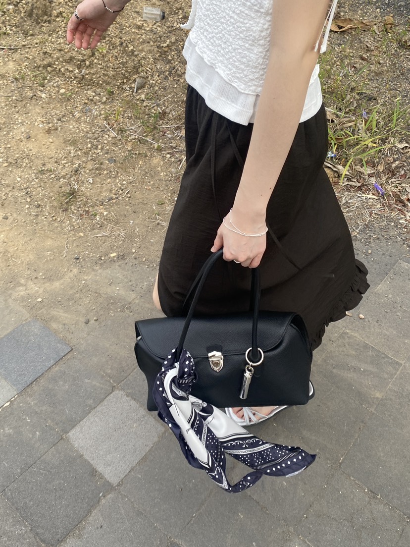 ERUME韓國代購女裝新品職業推薦手拿包腋下包不含小包皮革ERUME手拿包/腋下包