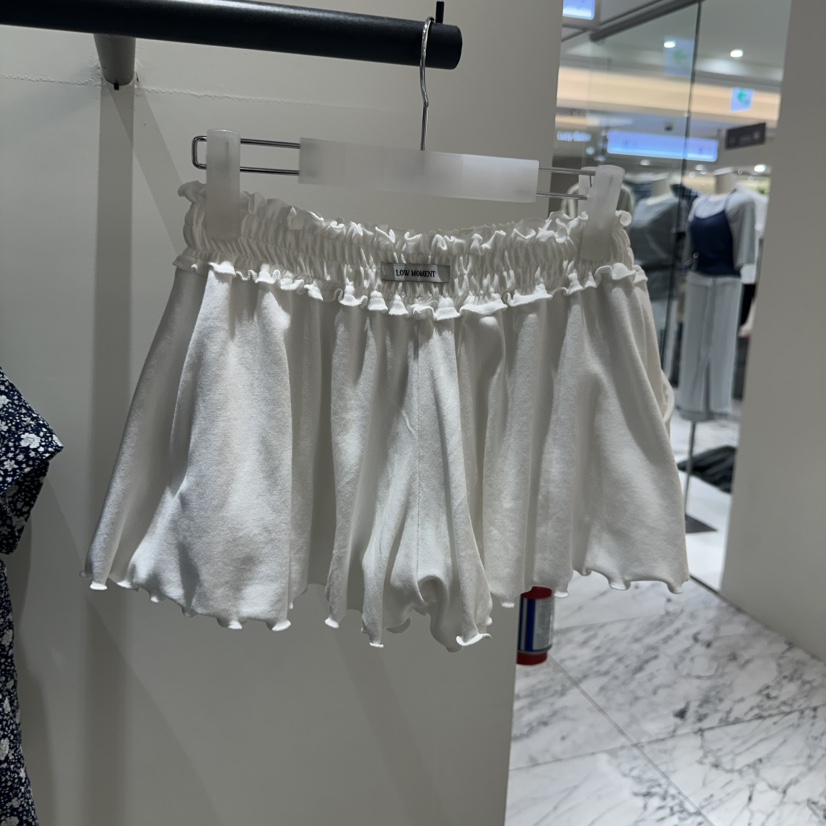 LOW MOMENT韓國東大門代購女士新款人氣職業休閑時尚短褲LOW MOMENT短褲