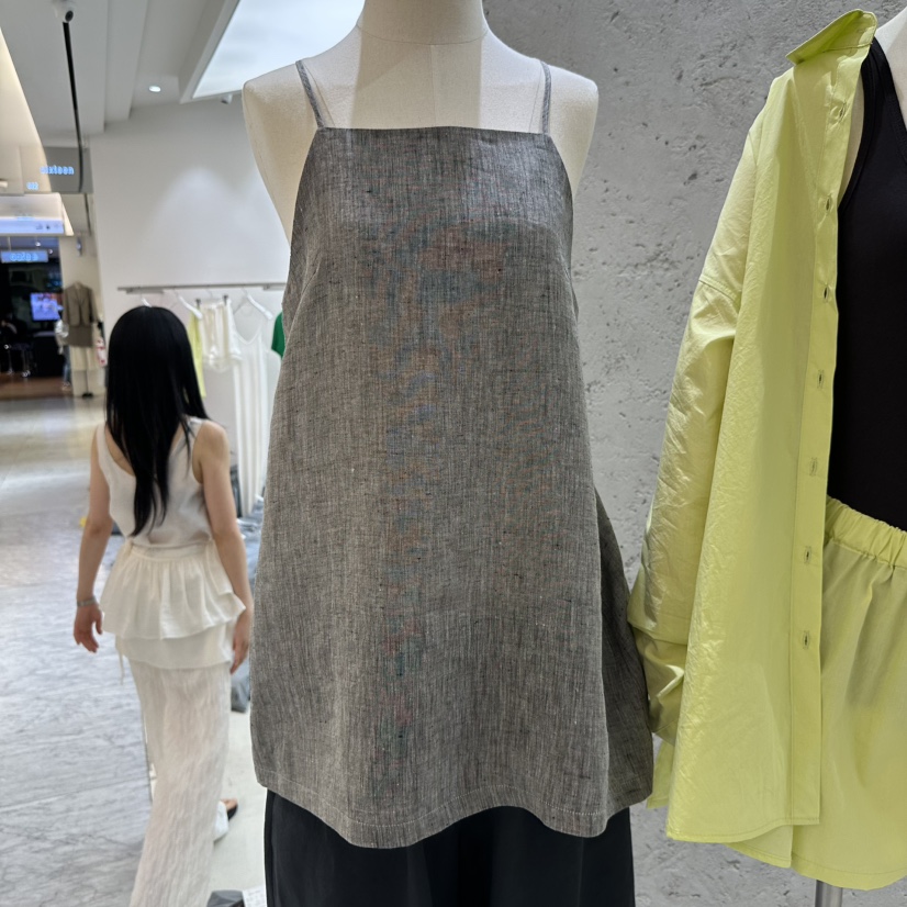 SIXTEEN韓國東大門代購女士新款26春夏熱賣休閑時尚吊帶背心SIXTEEN吊帶/背心圖色3黑色