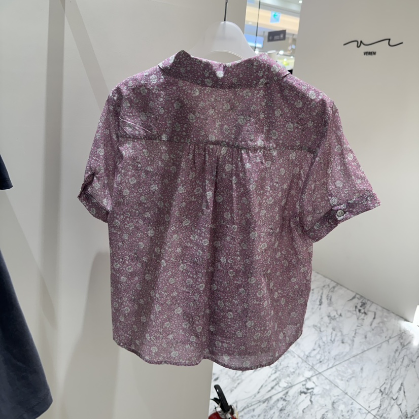 LOW MOMENT韓國代購女士新款推薦休閑時尚熱賣襯衫蕾絲衫LOW MOMENT襯衫/蕾絲衫