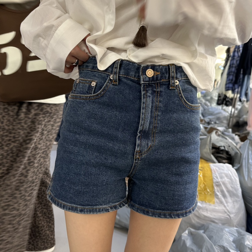 DOUBLE STANDARD/LE SMOKING/MAISONSTAFF韓國直郵女裝新品時尚短褲MAISONSTAFF短褲圖色1