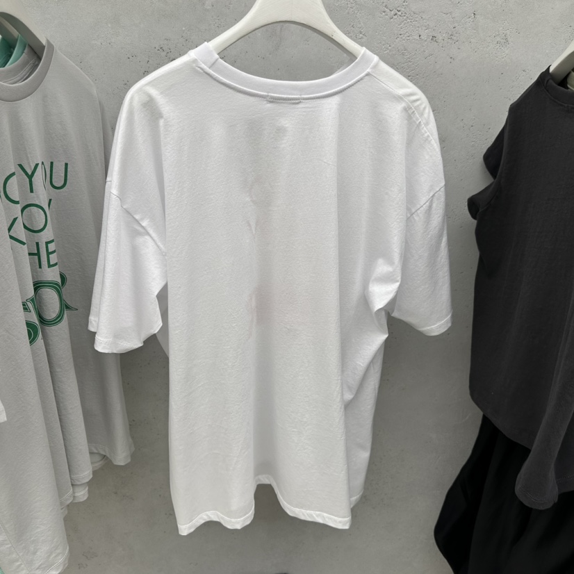 SIXTEEN韓國直郵女士新款休閑26春夏人氣時尚熱賣推薦T恤SIXTEENT恤