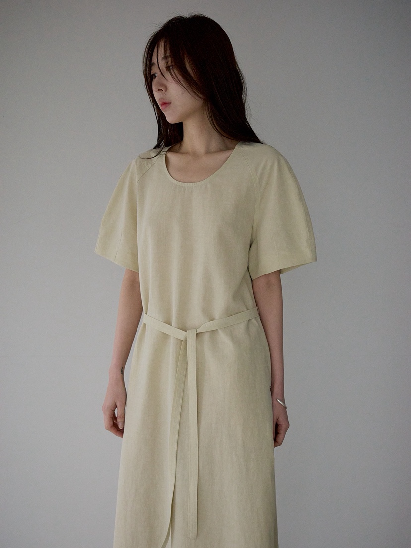 CULLUM韓國東大門直郵女士新品時尚推薦人氣連衣裙含腰帶CULLUM連衣裙