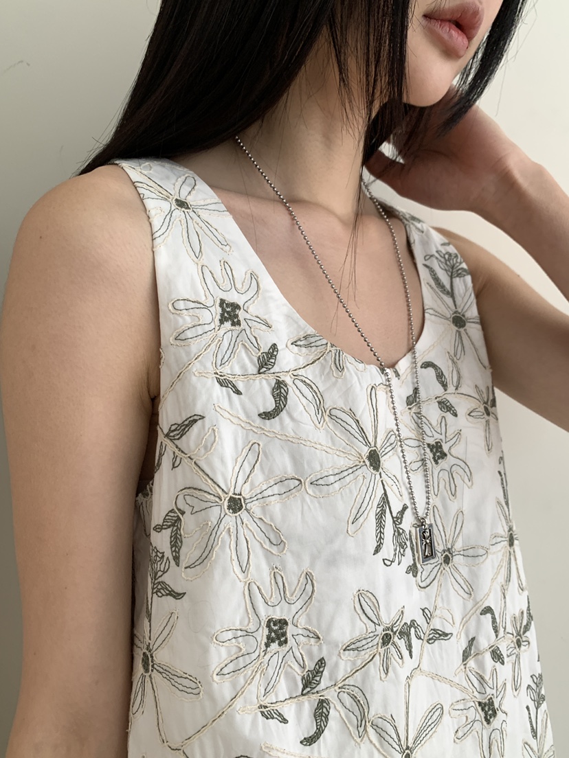 B_GARDER韓國東大門代購女裝新品26春夏休閑時尚連衣裙刺繡B.GARDER連衣裙