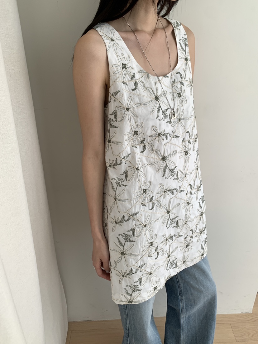 B_GARDER韓國東大門代購女裝新品26春夏休閑時尚連衣裙刺繡B.GARDER連衣裙