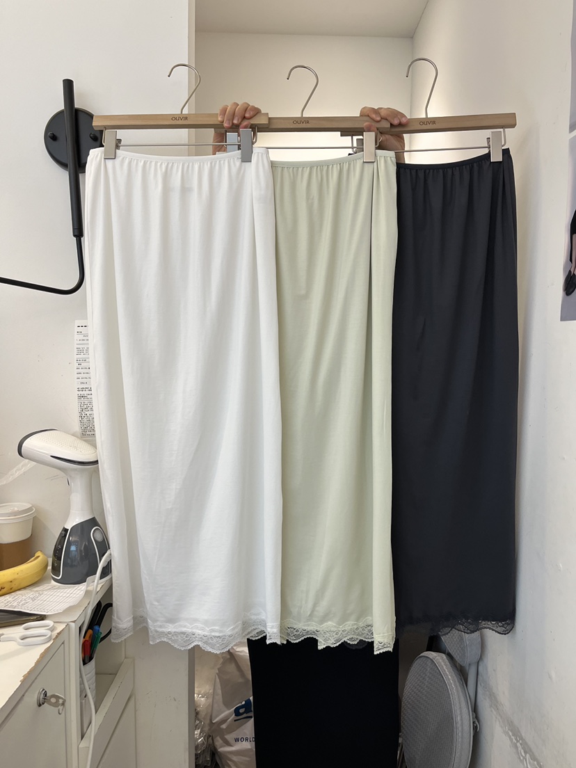 OUVIR韓國直郵女裝新款時尚26春夏熱賣職業休閑推薦長裙蕾絲O.V.R/OUVIR長裙