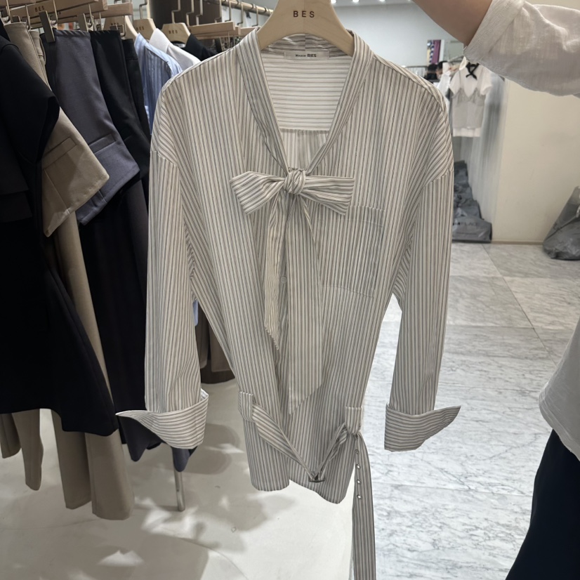 BES韓國代購女士新款職業休閑推薦熱賣26春夏襯衫蕾絲衫含腰帶BES SEOUL襯衫/蕾絲衫圖色1