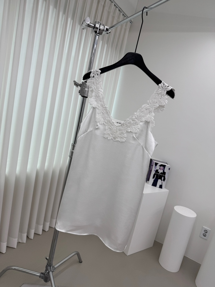 RED-A韓國直郵女士新品休閑時尚人氣熱賣推薦連衣裙蕾絲RED-A連衣裙圖色1