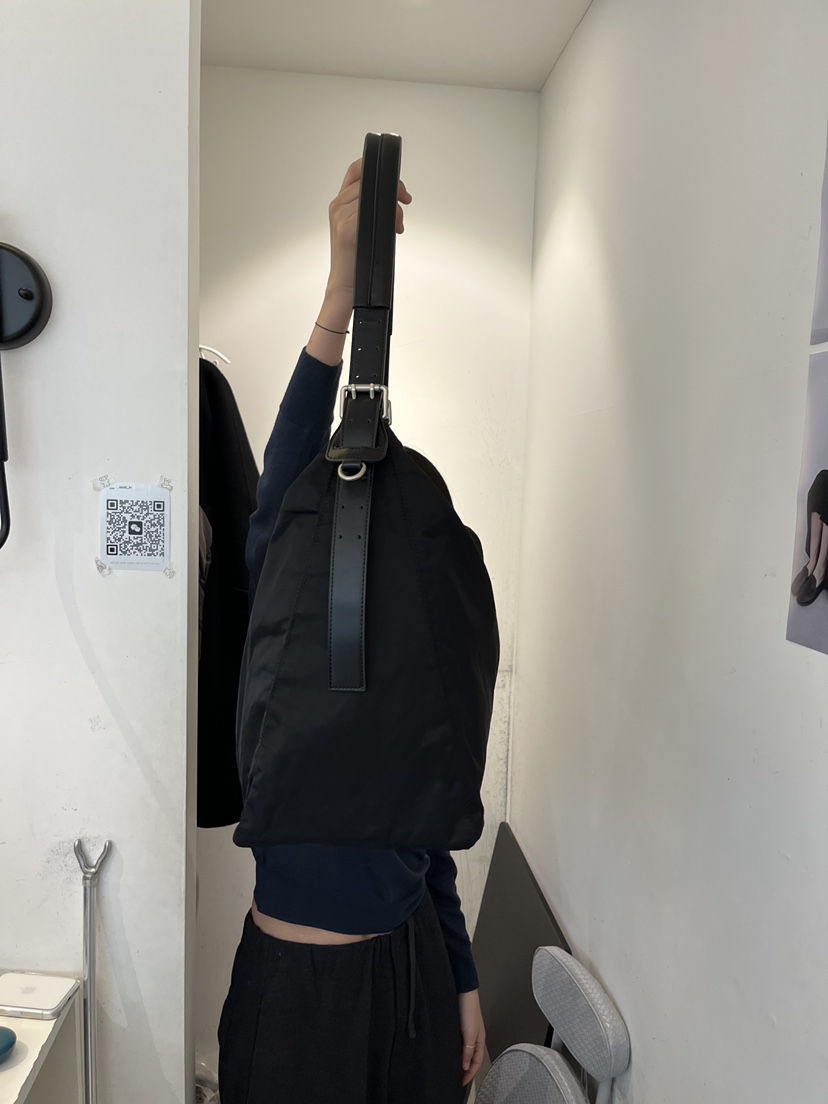 OUVIR韓國直郵女士新品職業26春夏人氣單肩斜跨包尼龍腰帶O.V.R/OUVIR單肩/斜跨包