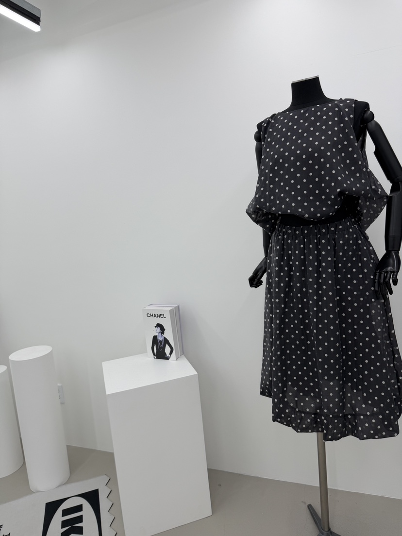 RED-A韓國東大門代購女裝新品時尚職業休閑吊帶背心燈籠RED-A吊帶/背心