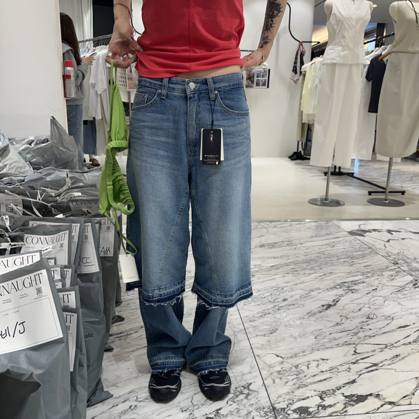 CONNAUGHT/DAILYJUD東大門實拍女裝新款休閑熱賣職業牛仔褲CONNAUGHT/DAILYJUD牛仔褲圖色1