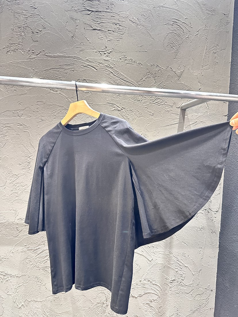 BLACK RIBBON-A韓國直郵女士新品人氣推薦26春夏T恤披肩BLACK RIBBON-AT恤