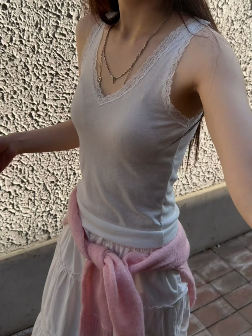 ARKIE/TAF韓國東大門代購女裝新品推薦人氣吊帶背心V領蕾絲ARKIE/TAF吊帶/背心