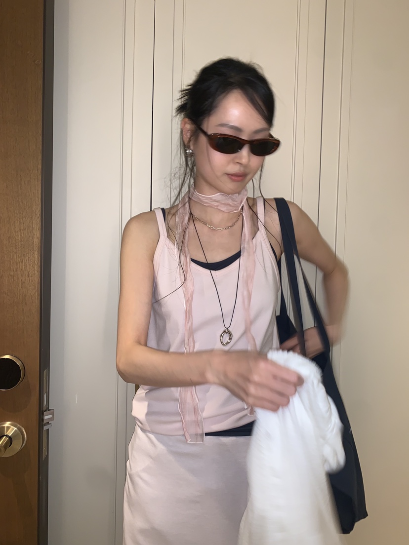 LOFN韓國直郵女士新款推薦時尚人氣熱賣26春夏職業吊帶背心LOFN吊帶/背心