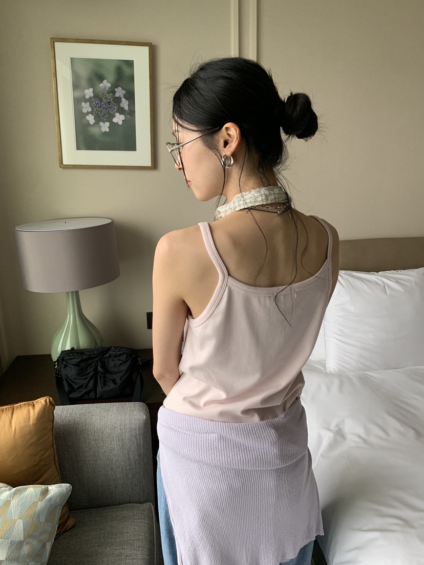 LOFN韓國直郵女士新款推薦時尚人氣熱賣26春夏職業吊帶背心LOFN吊帶/背心