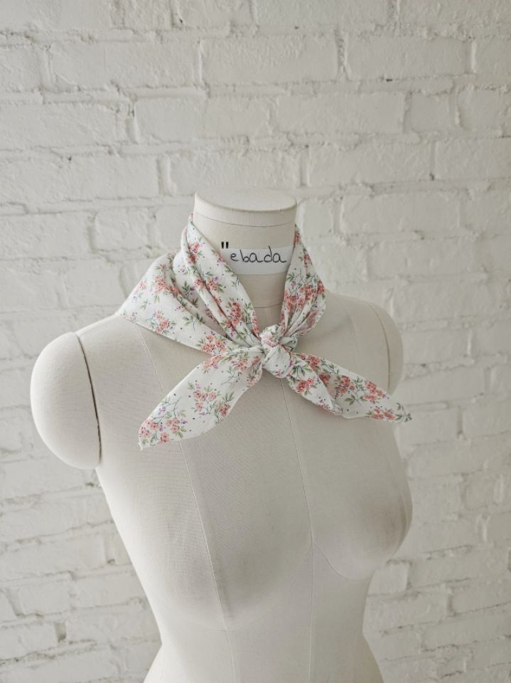 EBADA韓國直郵女士新品職業26春夏時尚推薦熱賣人氣圍巾披肩EBADA圍巾/披肩圖色1