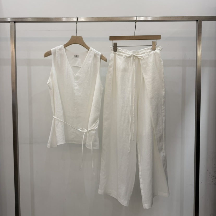 THE EYL韓國東大門直郵女裝新款推薦26春夏吊帶背心含腰繩THE EYL吊帶/背心