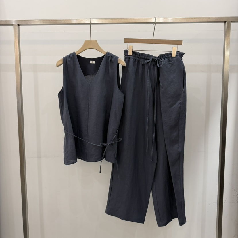 THE EYL韓國東大門直郵女裝新款推薦26春夏吊帶背心含腰繩THE EYL吊帶/背心