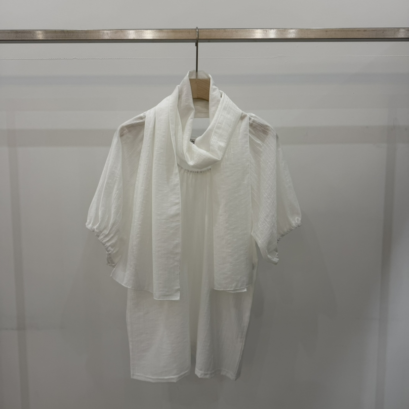 THE EYL韓國東大門直郵女士新款推薦熱賣襯衫蕾絲衫含圍巾THE EYL襯衫/蕾絲衫圖色1