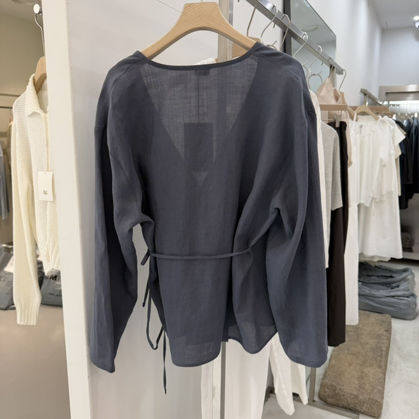 THE EYL韓國代購女裝新品時尚職業推薦熱賣人氣襯衫蕾絲衫THE EYL襯衫/蕾絲衫