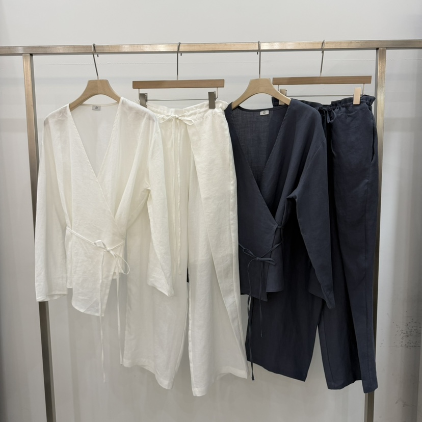 THE EYL韓國代購女裝新品時尚職業推薦熱賣人氣襯衫蕾絲衫THE EYL襯衫/蕾絲衫