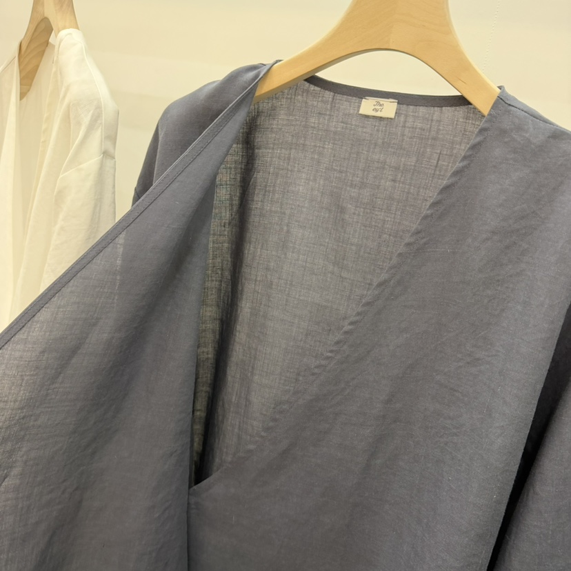 THE EYL韓國代購女裝新品時尚職業推薦熱賣人氣襯衫蕾絲衫THE EYL襯衫/蕾絲衫