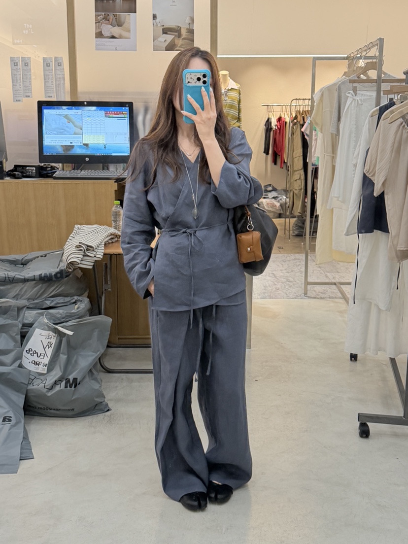 THE EYL韓國代購女裝新品時尚職業推薦熱賣人氣襯衫蕾絲衫THE EYL襯衫/蕾絲衫