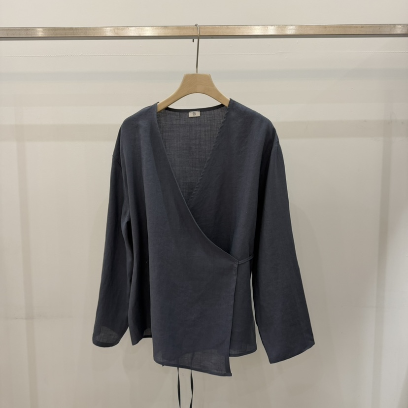 THE EYL韓國代購女裝新品時尚職業推薦熱賣人氣襯衫蕾絲衫THE EYL襯衫/蕾絲衫圖色1