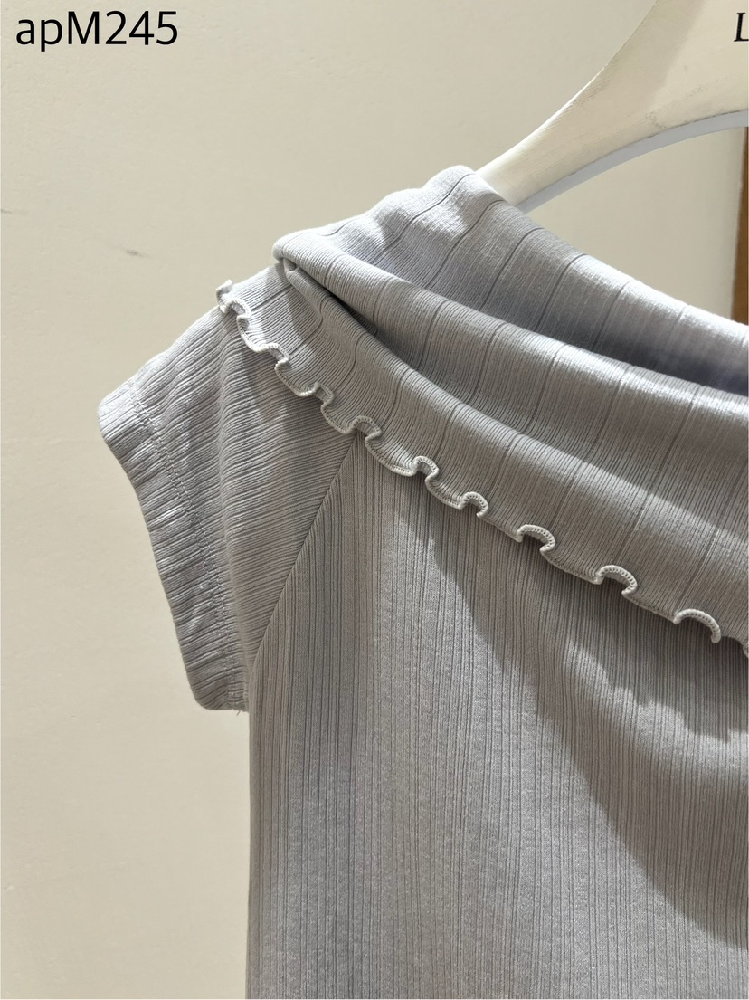 LOFN韓國直郵實拍女裝新品人氣休閑職業時尚26春夏T恤露肩LOFNT恤