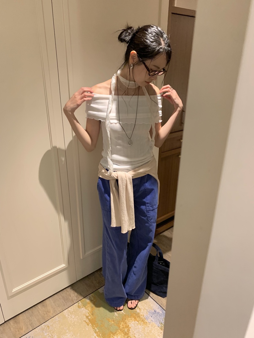 LOFN韓國直郵實拍女裝新品人氣休閑職業時尚26春夏T恤露肩LOFNT恤