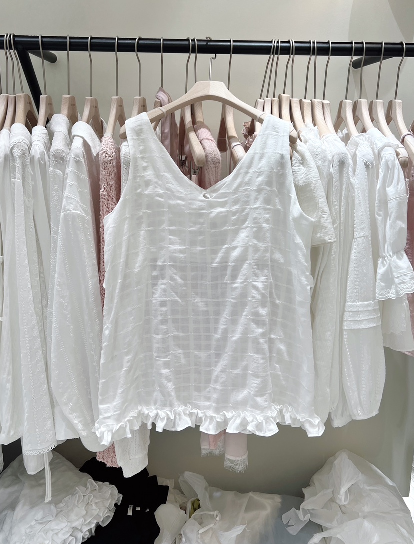 LOVE ROSIE韓國直郵實拍女裝新品時尚人氣26春夏職業連衣裙LOVE ROSIE連衣裙