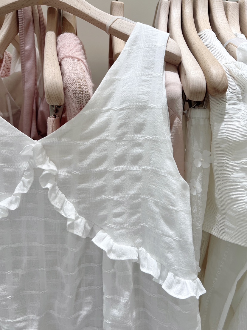 LOVE ROSIE韓國直郵實拍女裝新品時尚人氣26春夏職業連衣裙LOVE ROSIE連衣裙