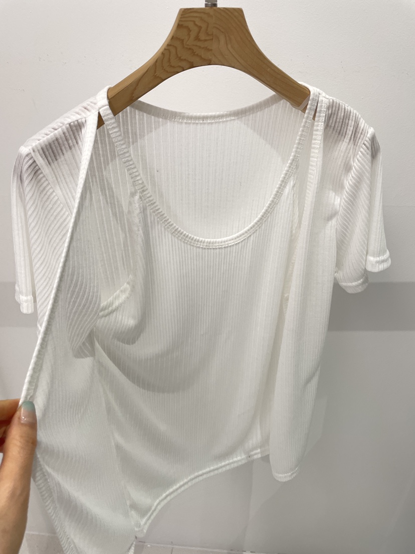 EDITION-P韓國東大門直郵女裝新品推薦時尚人氣T恤假兩件EDITION/CHAHEET恤