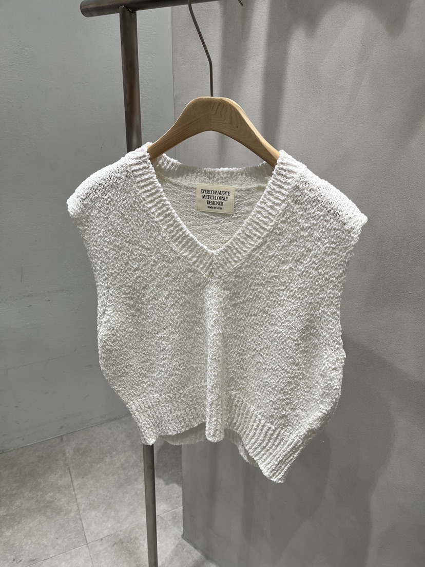 EVERCOMMERCE METICULOUSLY DESIGNED韓國東大門代購女士新款推薦吊帶背心EVERCOMMERCE METICULOUSLY DESIGNED吊帶/背心圖色5