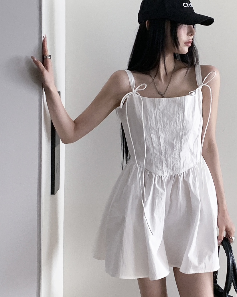 OURWAVE/OUR ROOM韓國東大門代購女裝新款人氣連衣裙開衩Our Wave/Our Room連衣裙