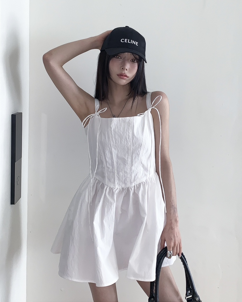 OURWAVE/OUR ROOM韓國東大門代購女裝新款人氣連衣裙開衩Our Wave/Our Room連衣裙