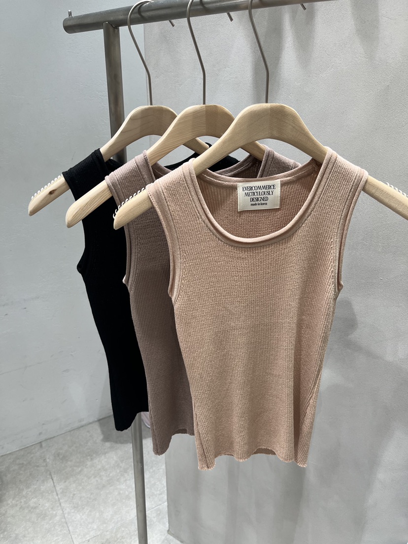 EVERCOMMERCE METICULOUSLY DESIGNED韓國東大門直郵女士新款26春夏吊帶背心EVERCOMMERCE METICULOUSLY DESIGNED吊帶/背心