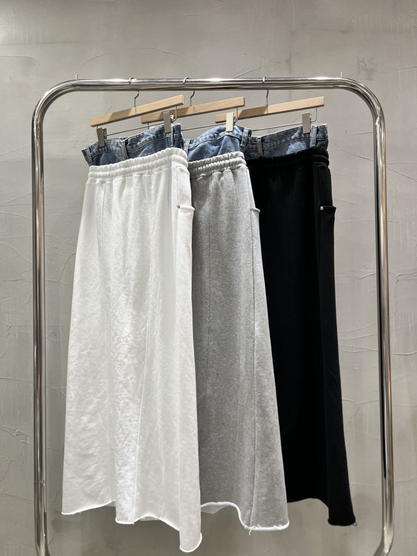 INSSENSE-A韓國直郵實拍女裝新品人氣職業時尚短裙運動裙INSSENSE-A短裙