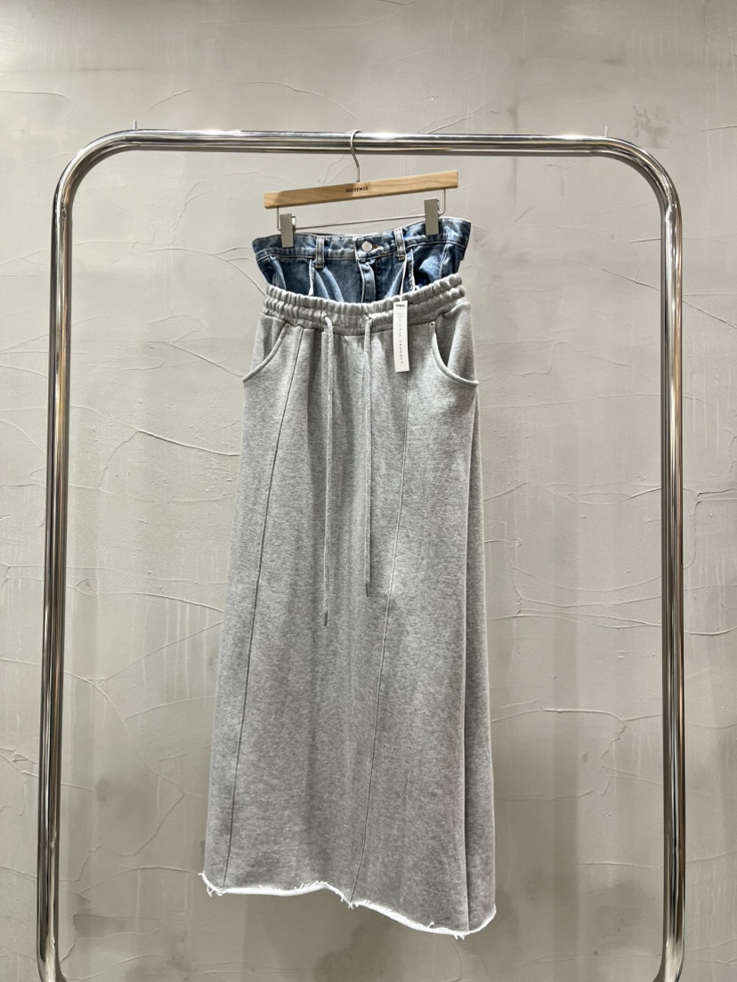 INSSENSE-A韓國直郵實拍女裝新品人氣職業時尚短裙運動裙INSSENSE-A短裙圖色2