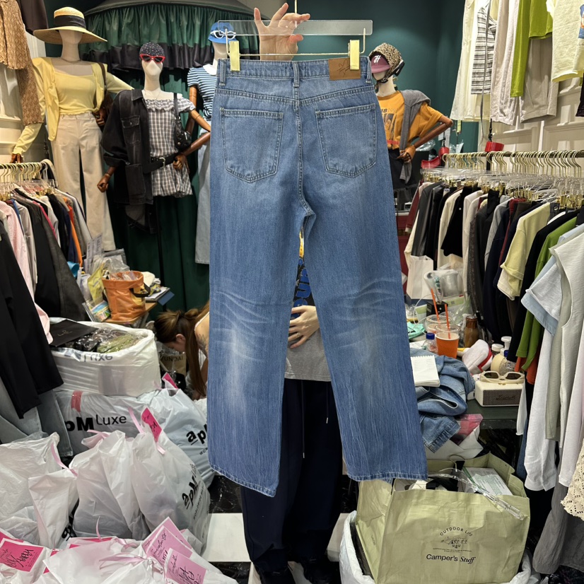 3COLOR韓國直郵實拍女裝新款熱賣牛仔褲Three color牛仔褲