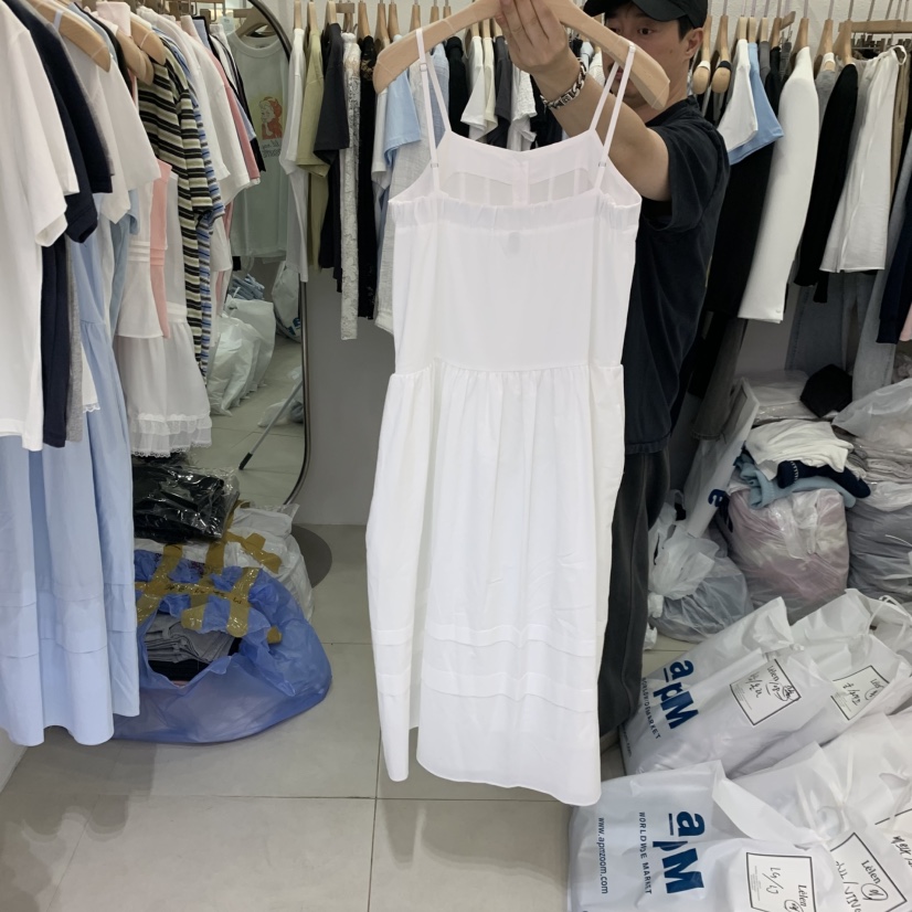 LELEN韓國東大門直郵女裝新款推薦職業26春夏時尚連衣裙褶裥LELEN連衣裙