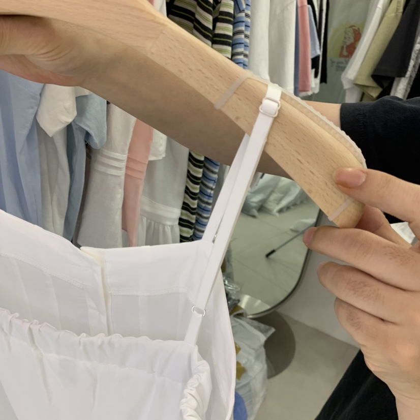 LELEN韓國東大門直郵女裝新款推薦職業26春夏時尚連衣裙褶裥LELEN連衣裙