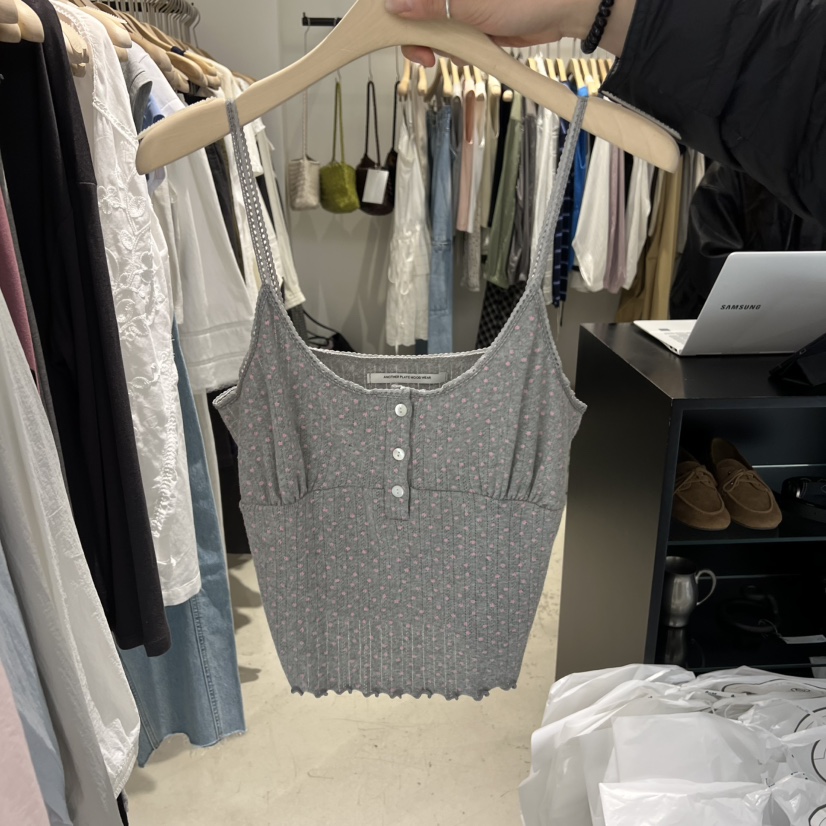 PLATE韓國直郵女裝新款推薦熱賣休閑26春夏時尚職業吊帶背心PLATE吊帶/背心圖色1