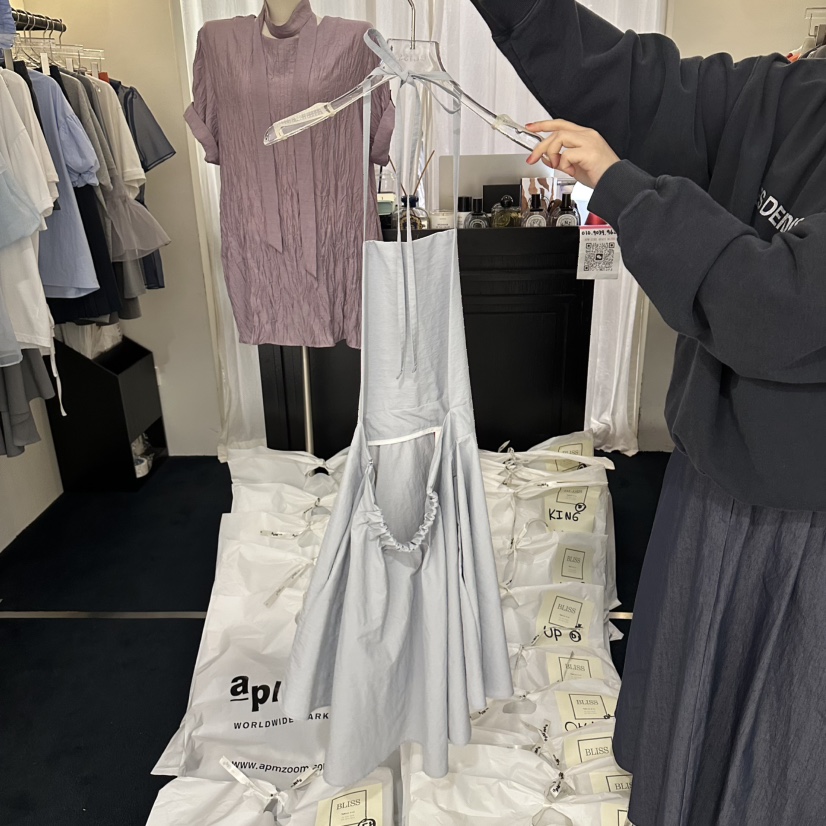 BLISS韓國東大門代購女裝新款人氣熱賣推薦職業26春夏連衣裙BLISS連衣裙