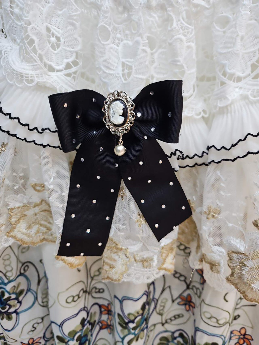 REDPIG韓國東大門直郵女裝新品26春夏熱賣襯衫蕾絲衫刺繡Red Pig襯衫/蕾絲衫