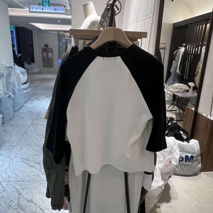 RAWROW韓國東大門直郵女士新款休閑時尚熱賣26春夏推薦T恤RAWROWT恤