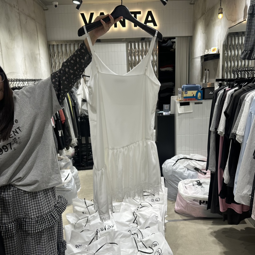 VANTA韓國代購女裝新品時尚人氣職業熱賣推薦26春夏連衣裙VANTA連衣裙