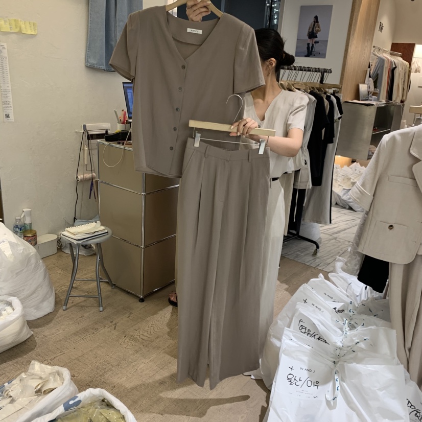 W AND J韓國直郵女士新款時尚熱賣推薦職業套裝不含腰帶W AND J套裝圖色3