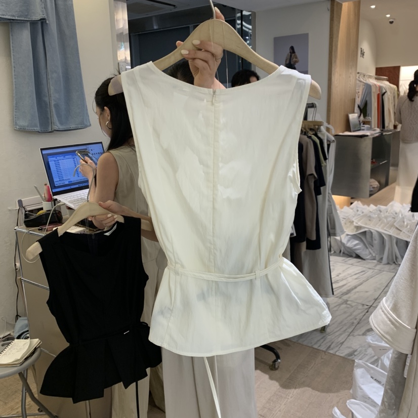 W AND J韓國直郵女裝新品26春夏時尚推薦吊帶背心含腰繩W AND J吊帶/背心