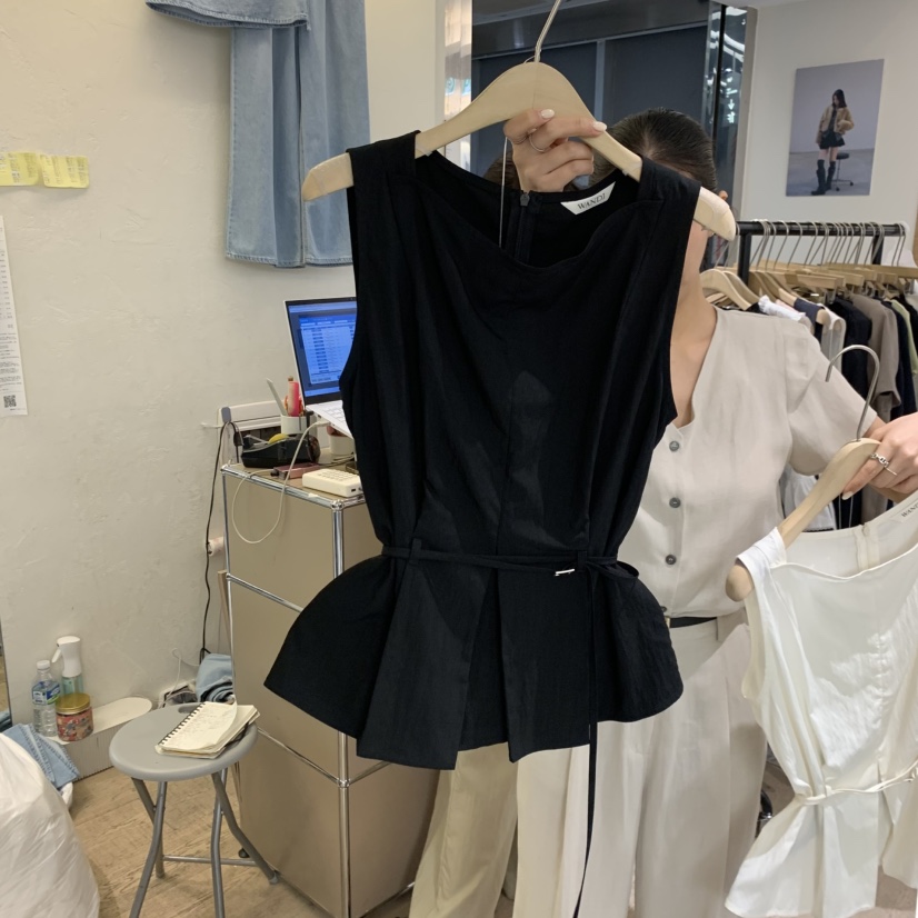 W AND J韓國直郵女裝新品26春夏時尚推薦吊帶背心含腰繩W AND J吊帶/背心圖色2